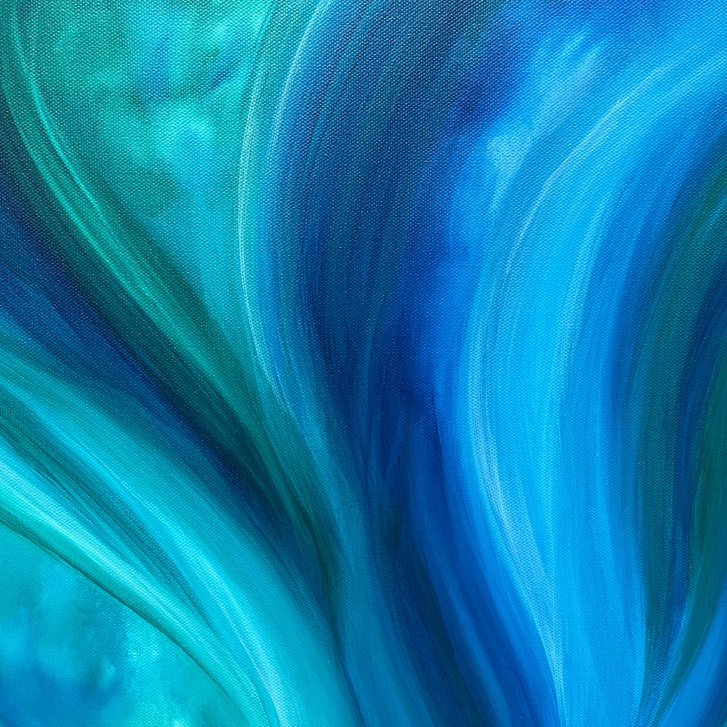 Whispering Currents